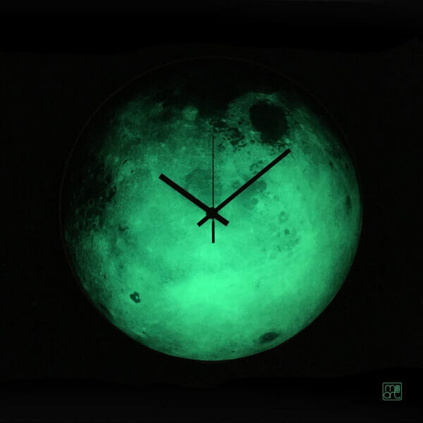Moon glass wall clock, glow in the dark celestial decor, planet Moon, milliart glass, Astrology Gift